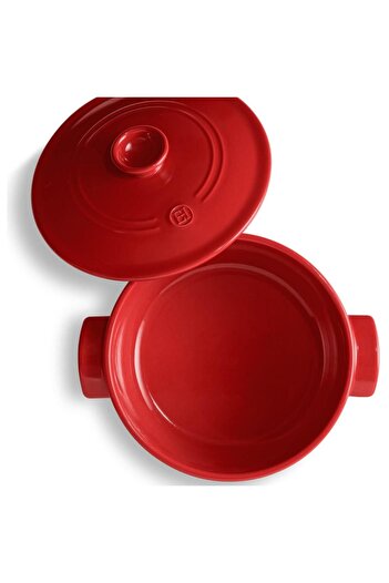 Emile Henry 4 Lt Red Round Fire Resistant Pot
