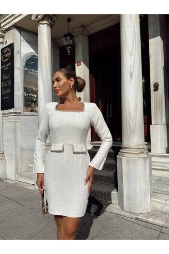 asyadabutik Φόρεμα με επένδυση από ύφασμα Chanel και λεπτομέρεια με μαργαριταρένια ρίγα τσέπης