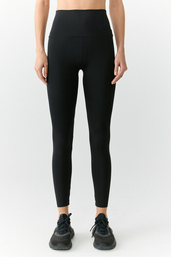 Urban Beat LARISA Urbanbeat Damen-Leggings mit kleinem Druckdetail in Schwarz
