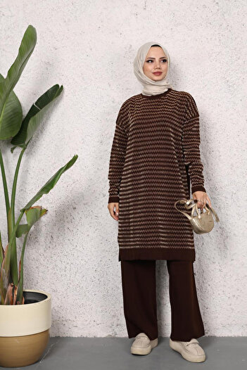 Bold Grup Women's Brown Standard Size Zigzag Striped Silvery Hijab Knitwear Tunic Pants Set