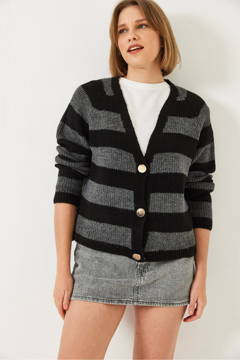 Bianco Lucci Women's Striped Three-Button Knitwear Cardigan 20247538