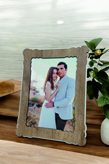 HANEM 15X21 Economic Decorative Photo Frame & Wood Mdf