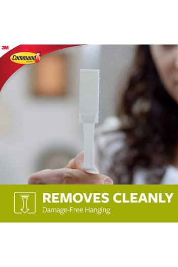COMMAND 3-Piece Damage Free Convenient Strong Medium Picture Hanging Strip Set 6 Pound