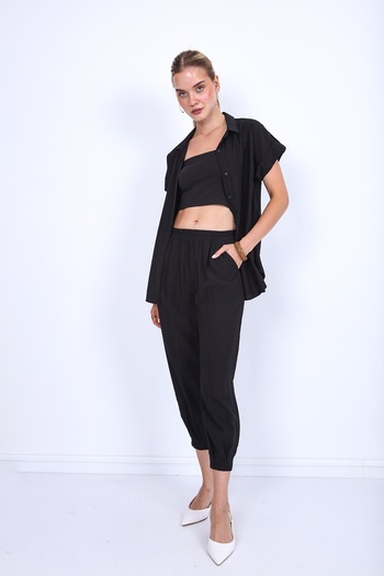 Vitrin Pleated Carrot Trousers