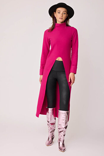 Vitrin Deep Slit Knitted Blouse