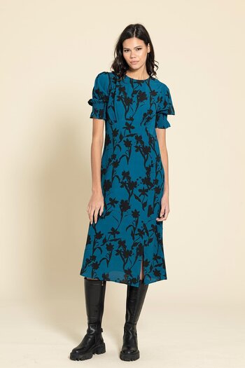 FOR YOU MODA Floral Saks Dress with Gathered Sleeves and Slits