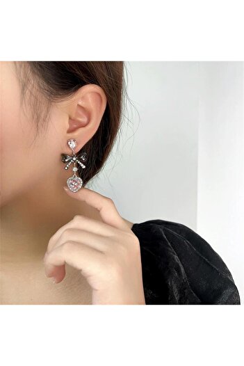Pelin Aksesuar Smoked Pink Heart Bow Earrings