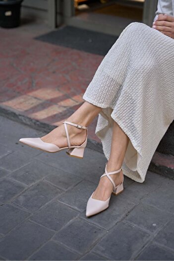 Madamra Beige Women's Cross Strap Classic Heeled Shoes