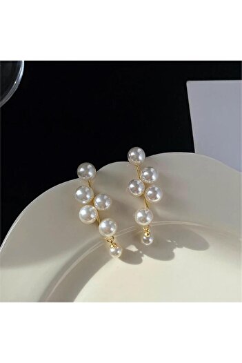 Pelin Aksesuar Pearl Detailed Dangle Earring