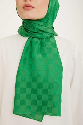 Armine Trend Jacquard Green Checker Pattern Diamond Shawl 2 - 21148