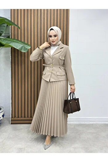 Butikkolik Rose Skirt Suit