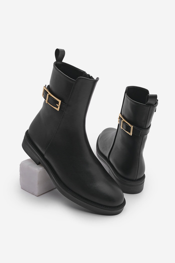 Marjin Black Women's Casual Boots with Gold Belt - Soplen