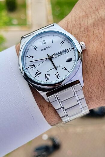 Casio Men's Wrist Watch with Dial White Band Silver Color Calendar and Casual