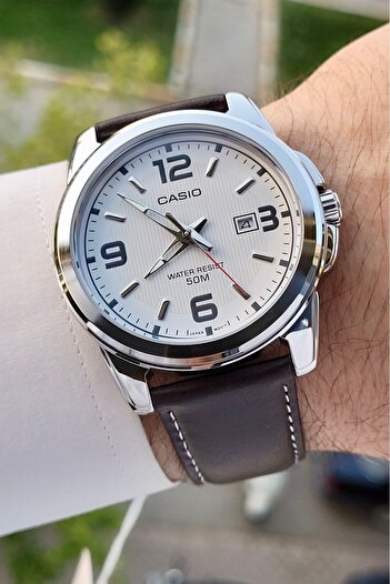 Casio Case Silver Cord Brown Color 5 Atm Men's Wristwatch