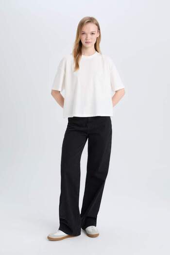 DeFacto Cool Loose Fit Crew Neck Basic Απλό Χοντρό κοντομάνικο λευκό μπλουζάκι E0291ax25sm