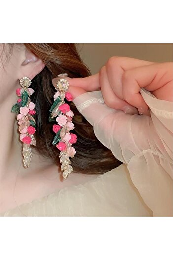 Pelin Aksesuar Pink Flower and Leaf Dangle Earrings