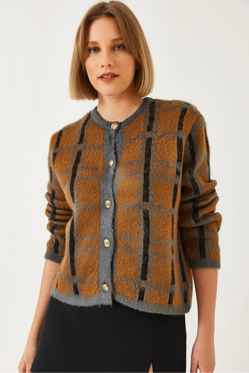 Bianco Lucci Women's Checkered Raised Knitwear Cardigan 241154 60261322