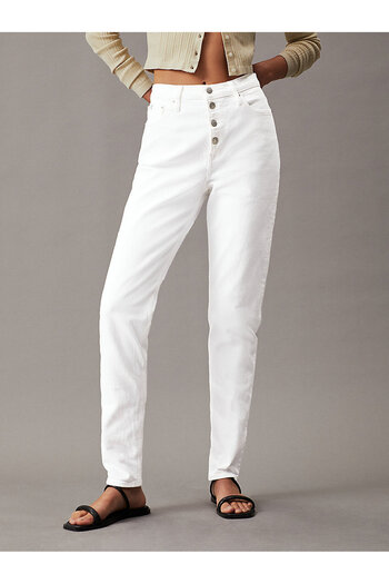 Calvin Klein Mom Jean