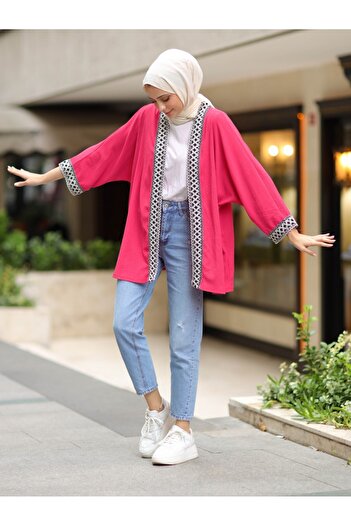 Modamorfo Ethnisch gestreifter Kimono von Aboy