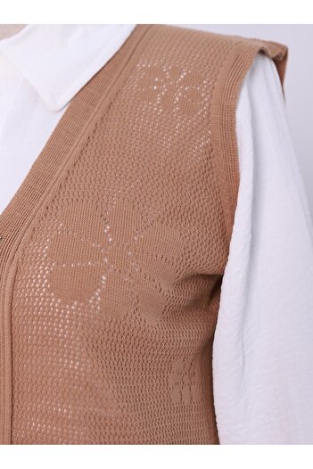 Modamorfo Daisy Patterned Mesh Spring Vest
