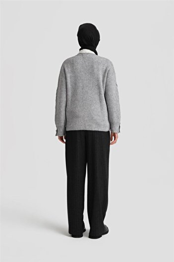 Armine Kolu Yırtmaç Detaylı Kazak 24kd4201 Gri Melanj
