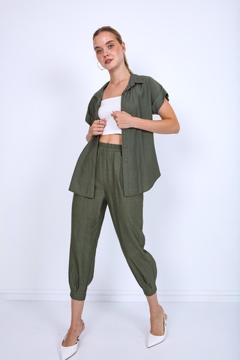 Vitrin Pleated Carrot Trousers