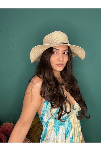 laviyonsa Straw Summer Sun Hat with Leather Cord