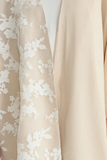 Trendyol Modest Λεπτομέρεια δαντέλας με κουκούλα υφαντό Ferace - TCTSS25KF00001