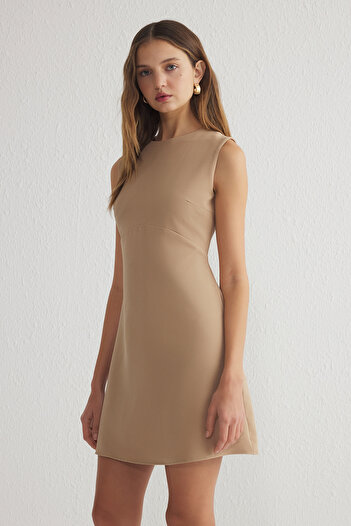 Trendyol Collection Μπεζ Μίνι υφαντό φόρεμα σε γραμμή Α TWOSS25EL00324