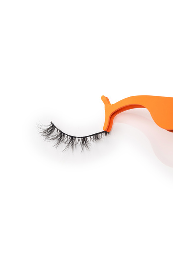 Alona Cosmetic Takma Kirpik Lizbon