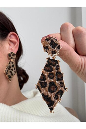 Pelin Aksesuar Leopard Geometric Long Earrings