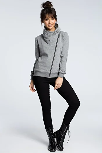 BEWEAR Sweatshirt with a diagonal zipper