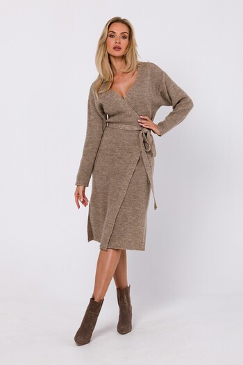 Made of Emotion Sweater dress with a waist tie