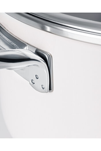 Madame Coco Titanium Enameled Bowl - White - 26 cm