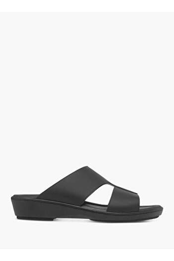 LBL by Shoexpress LBL by Shoexpress Solid Slip-On Arabic Sandals