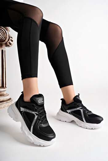 McDark Women's Black White Lightweight Sneakers