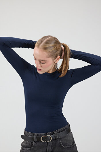 Addax B1496-Dk2 Model Crew Neck Basic Blouse