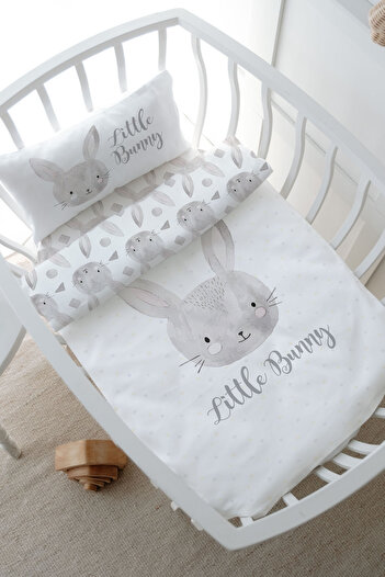 Tuğba Kuğu Anne Yanı Beşik Nevresim Takımı (60x100) - For Baby Serisi - Karakalem Tavşan