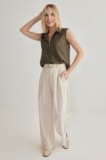 Trendyol Collection Khaki Zero Sleeve Linen Look Regular Regular Fit Woven Shirt Twoss25Go00097