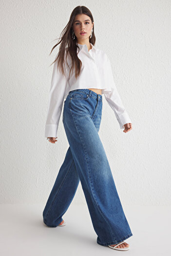 Trendyol Collection Niebieskie Jeansy Palazzo z Wysokim Stanem i Szerokimi Nogawkami TWOSS25JE00066