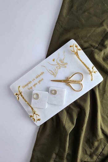 ioadesign "Side by Side in the World and in the Ukbada" Engraved - Real Fine Marble Word/Engagement Tray (32X20 cm) - Gold