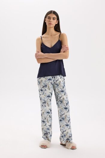 DeFacto Fall in Love Saten Pijama Takımı Regular Fit Askılı Üst Desenli Uzun Alt D5179AX24AU