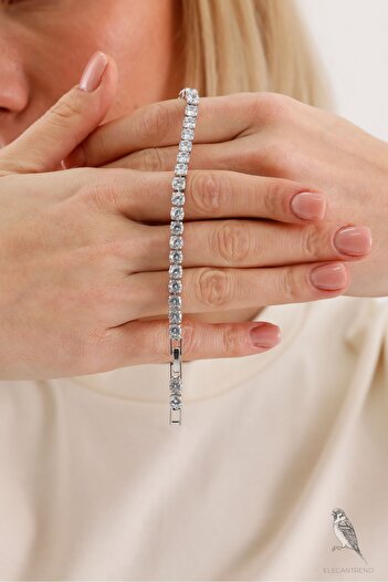 Swaroski Crystal & Zirconia Luxury Moments Square Waterway Iconic 15cm 4mm Bracelet