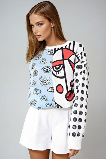 VAGGON Women's Blue Crew Neck Digital Printed Sweatshirt Vgn-Mda-1045
