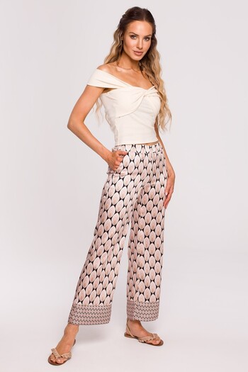 Made of Emotion Carmen neckline top