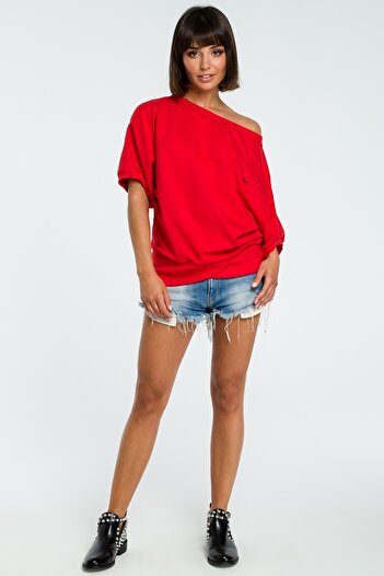 BEWEAR Oversized sweatshirt with a kimono sleeve