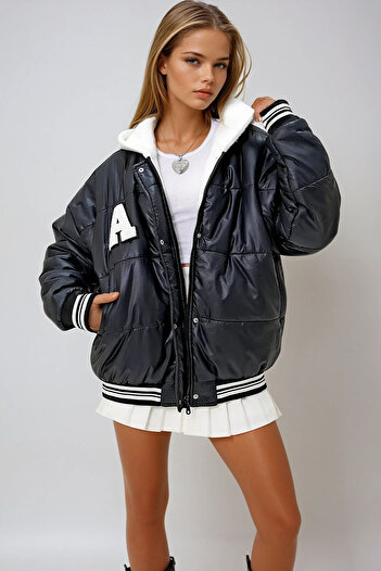 VAGGON Women's Black Hooded Crest Detailed Puffer Coat Prmx12957