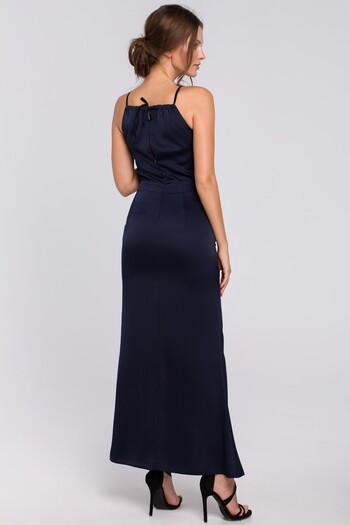 Makover Long dress with a thigh slit