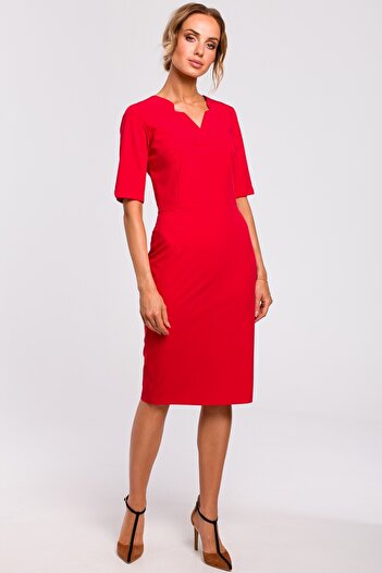 Made of Emotion Pencil dress with a V-shaped