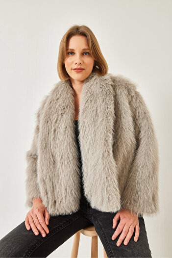 Bianco Lucci Women's Premium Faux Fur Jacket 60251922